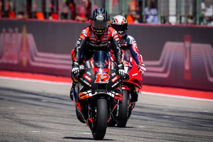 Pembalap Aprilia Racing, Maverick Vinales berhasil keluar sebagai pole position MotoGP Americas 2024 dan Pedro Acosta di posisi kedua