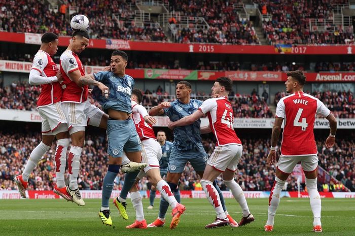 Arsenal takluk 0-2 dari Aston Villa di Stadion Emirates pada pekan ke-33 Liga Inggris 2023-2024.