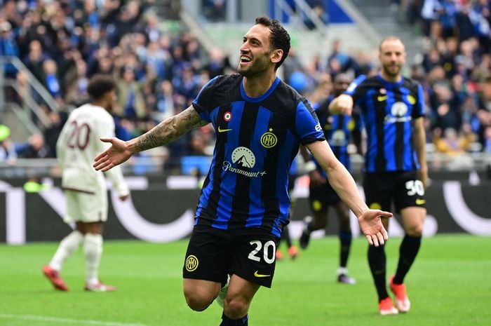 Hakan Calhanoglu menjadi bintang kemenangan Inter Milan atas Torino pada pekan ke-34 Liga Italia 2023-2024 di Giuseppe Meazza, Minggu (28/4/2024) malam WIB.