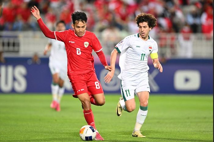 Aksi Witan Sulaeman saat timnas U-23 Indonesia melawan Irak pada duel perebutan tempat ketiga Piala Asia U-23 2024 di Doha (2/5/2024).