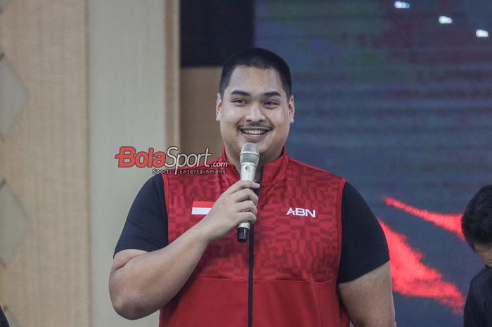 Menteri Pemuda dan Olahraga Republik Indonesia, Dito Ariotedjo, dalam acara nonton bareng laga Final Thomas Cup 2024 di Auditorium Kemenpora, Senayan, Jakarta, Minggu (5/5/2024).