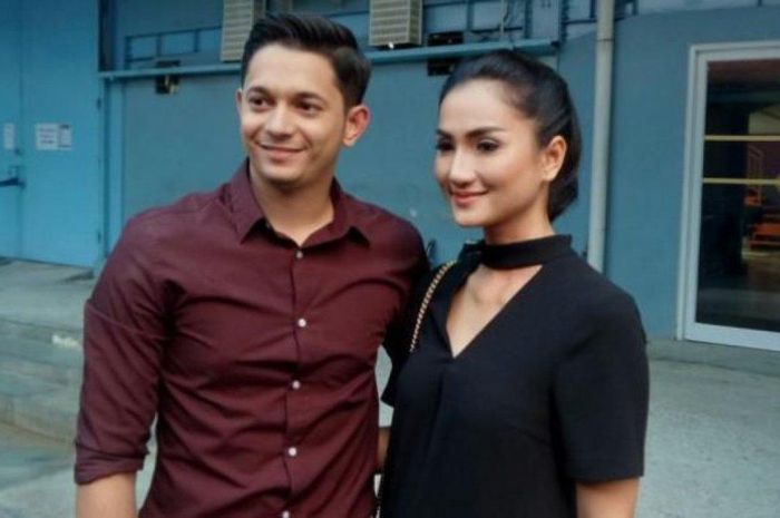 Tak Cuma Main Gila saat Tengku Dewi Hamil Tua, Ini 3 Skandal Andrew