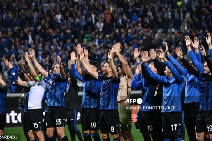 Atalanta merayakan kelolosan ke babak final Liga Europa setelah menyingkirkan Marseille pada Jumat (10/5/2024) dini hari WIB.