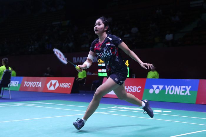 Pebulu tangkis tunggal putri Indonesia, Ester Nurumi Tri Wardoyo, pada babak pertama Thailand Open 2024 di Nimibutr Stadium, Bangkok, Rabu (15/5/2024).