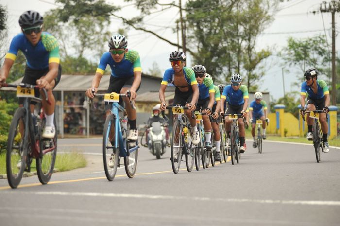 Cycling de Jabar 2024 digelar pada Sabtu (25/5/2024) dengan rute Cirebon-Pangandaran.