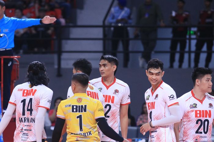 Tim bola voli putra Jakarta STIN BIN saat menghadapi Jakarta Pertamina Pertamax pada putaran kedua Proliga 2024, Sabtu 22 Juni 2024