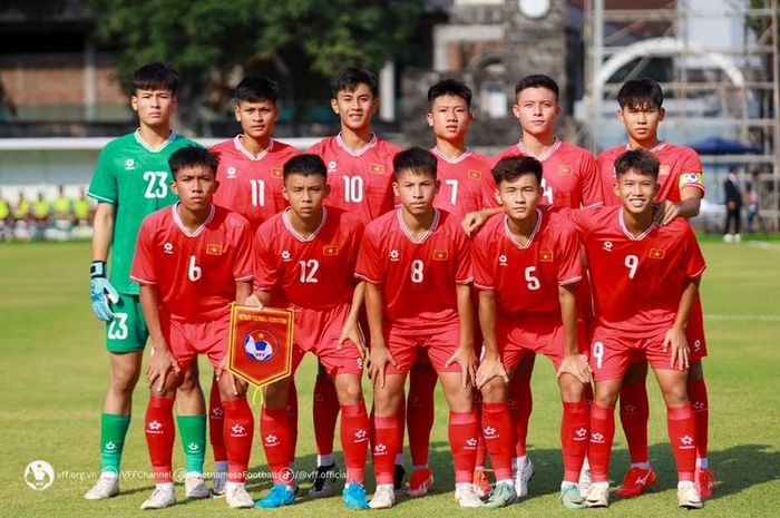 Skuad Timnas U-16 Vietnam.