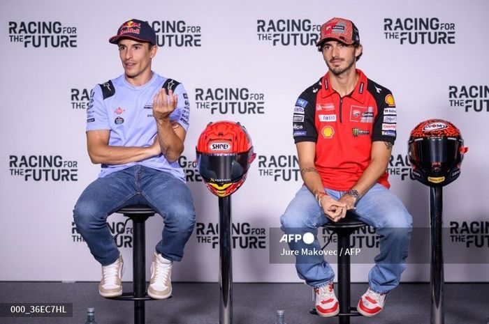 Marc Marquez (Gresini Racing) dan Francesco Bagnaia (Ducati Lenovo) pada sesi konferensi pers jelang MotoGP Austria 2024, Kamis, 15 Agustus 2024