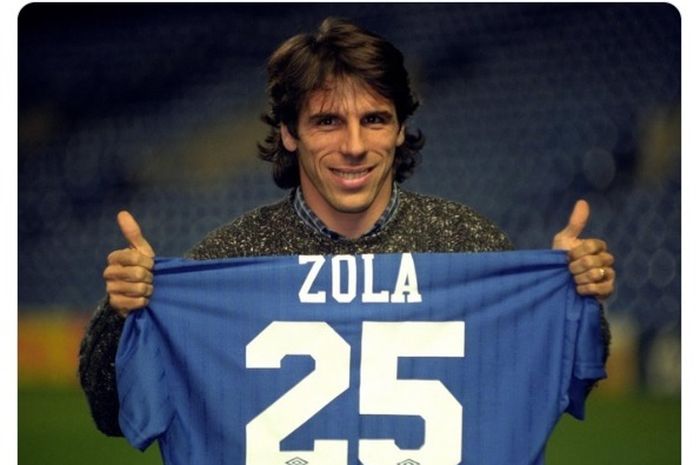 Chelsea resmi merekrut Gianfranco Zola pada 8 November 1996. 