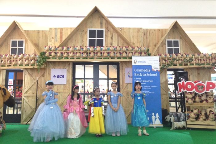 Lomba Kostum, Meriahkan Hari Anak - Bobo.Grid.ID