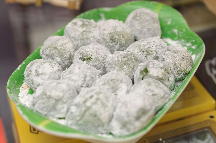 Mochi, Kue Bulat yang Kenyal dan Berbedak