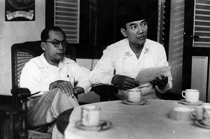 Kisah Persahabatan Soekarno – Hatta - Bobo