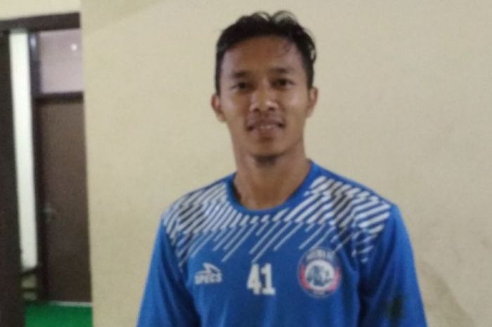 Kapten Arema FC, Dendi Santoso, usai jalani sesi latihan di Stadion Sriwedari, Solo, Sabtu (3/2/2018) sore WIB.