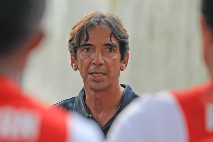 Eks Pelatih dan Pemain PSM Makassar, Luciano Leandro, Akan Menukangi Persipura pada Musim 2019