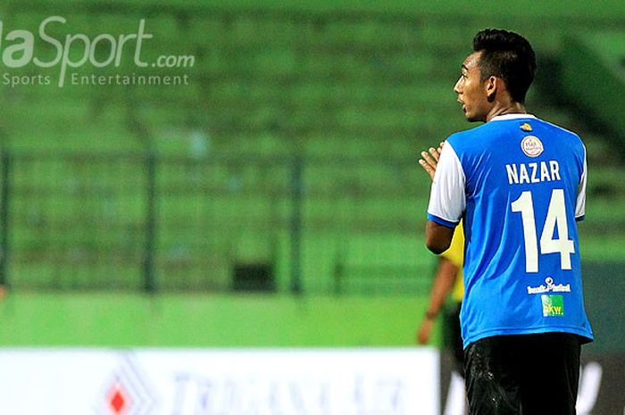 Bek Barito Putera, Nazar Nurzaidin, saat tampil melawan Perseru Serui dalam laga pekan ke-9 Liga 1 2019 di Stadion Gajayana Malang, Jawa Timur, Kamis (17/05/2018) malam.