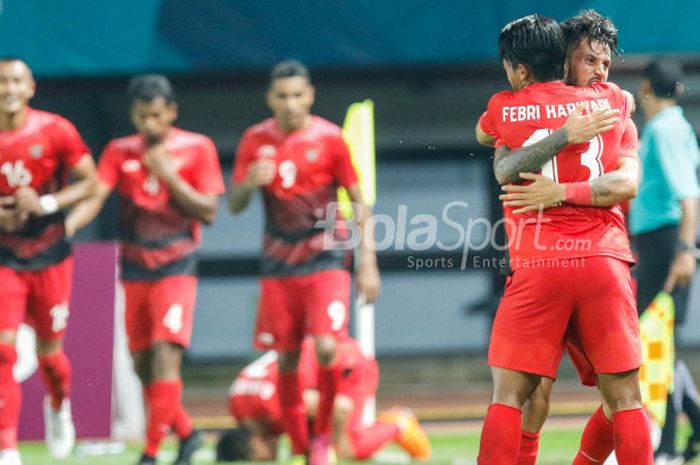  Ekspresi gelandang tim nasional U-23 Indonesia, Stefano Lilipaly, saat merayakan gol dalam pertandingan Grup A cabang sepak bola Asian Games 2018 melawan Taiwan di Stadion Patriot, Minggu (12/8/2018).  