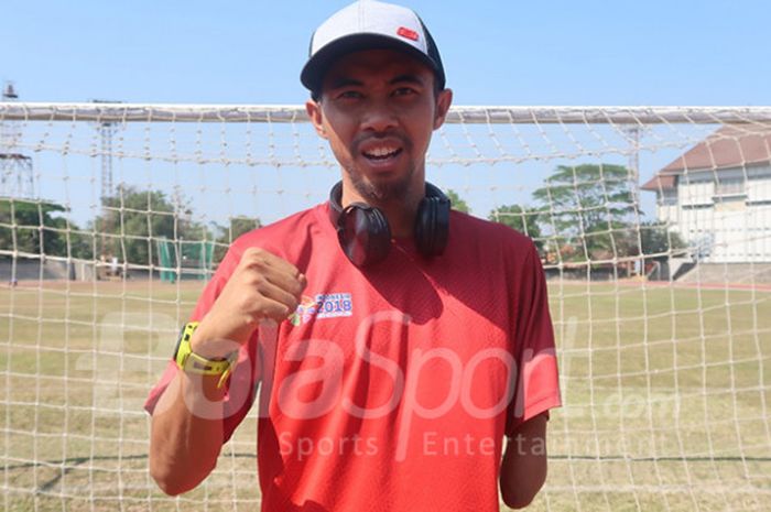 Atlet para atletik Indonesia, Setio Budi Hartanto, saat ditemui BolaSport.com pada Pelatnas Asian Para Games 2018 di Stadion Sriwedari, Surakarta, Kamis (6/8/2018).