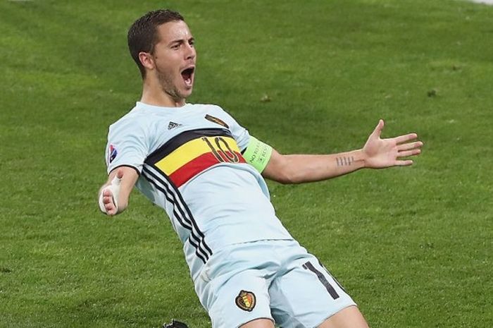 Selebrasi gelandang Belgia, Eden Hazard, saat mencetak gol ke gawang Hungaria dalam pertandingan UEFA EURO 2016 di Stadium Municipal, 26 Juni 2016. 