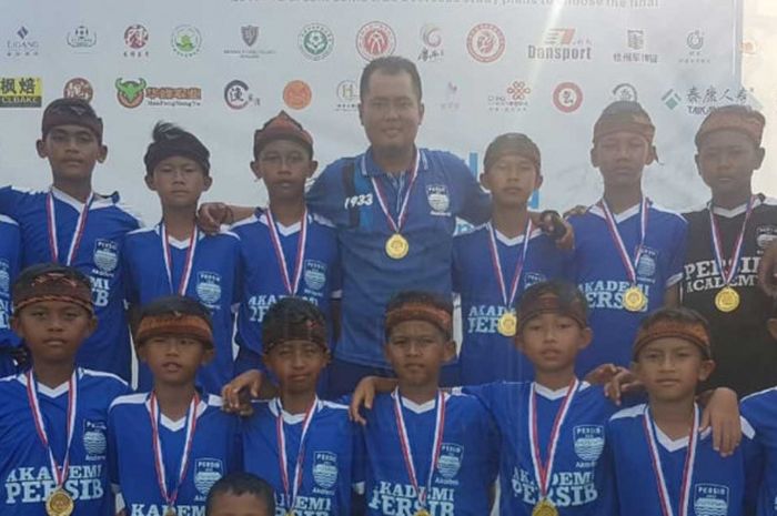 Tim Akademi PERSIB Cimahi meraih juara di turnamen internasional Dream Come True (DCT) U-12