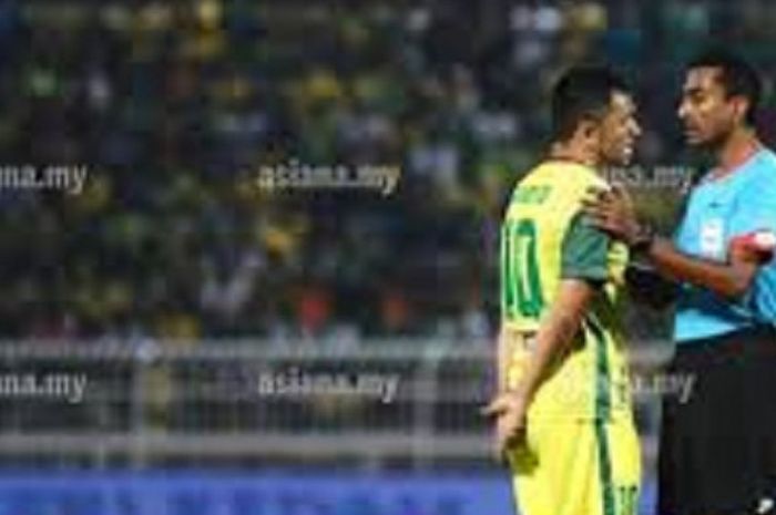 Wasit asal Malaysia, Nagor Amir Bin Noor Mohamed Indonesia Vs Timor Leste - Wasit Asal Malaysia Pimpin Pertandingan Ketiga Indonesia