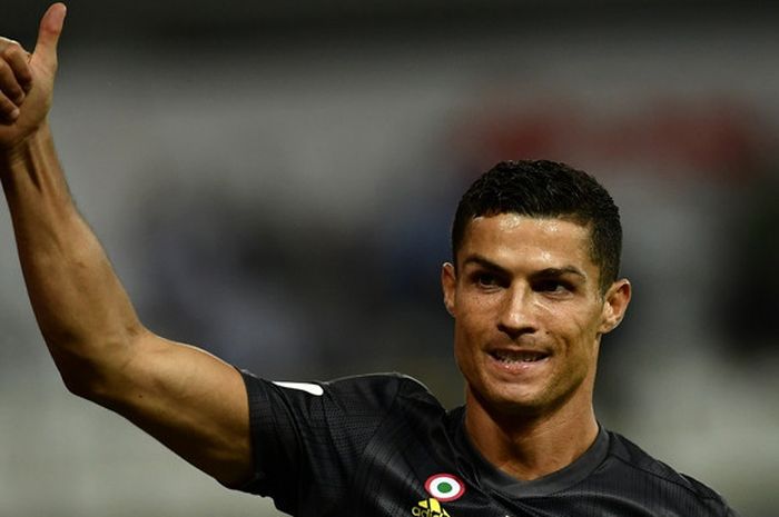 Ekspresi megabintang Juventus, Cristiano Ronaldo, dalam laga Liga Italia kontra Parma di Stadion Ennio Tardini, Parma pada 1 September 2018.