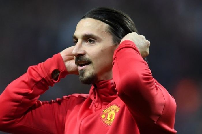 Reaksi striker Manchester United, Zlatan Ibrahimovic, seusai timnya mengalahkan Ajax Amsterdam dalam final Liga Europa di Stadion Friends Arena, Stockholm, Swedia, pada 24 Mei 2017.