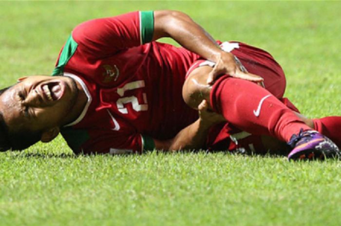 Andik Vermansah mengalami cedera saat Piala AFF 2016.
