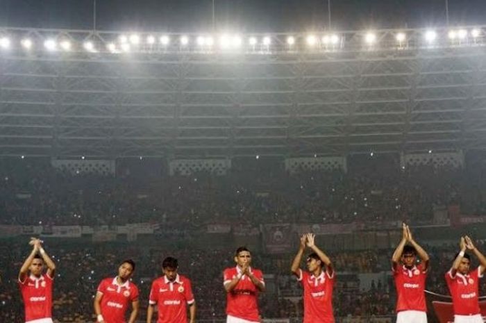 Para pemain Persija jelang laga kontra Persela di SUGBK, Jumat (13/5/2016) malam. 