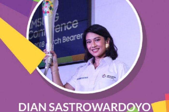 Dian Sastrowardoyo bakal didaulat menjadi salah satu pembawa obor atau torch bearer pada kirab obor Asian Games 2018 yang digelar di Kota Solo, Kamis (19/7/2018).