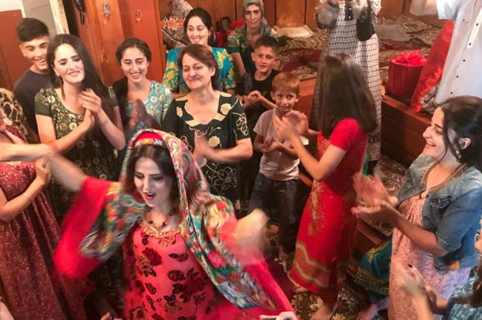 Pesta pernikahan di Tajikistan