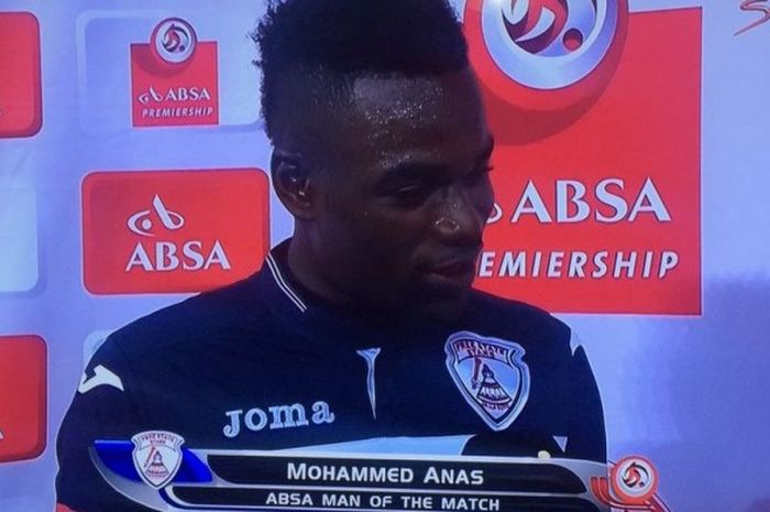 Mohammed Anas saat menjalani wawancara seusai mencetak dua gol bagi Free State dalam pertandingan Liga Afrika Selatan, Jumat (17/3/2017). 