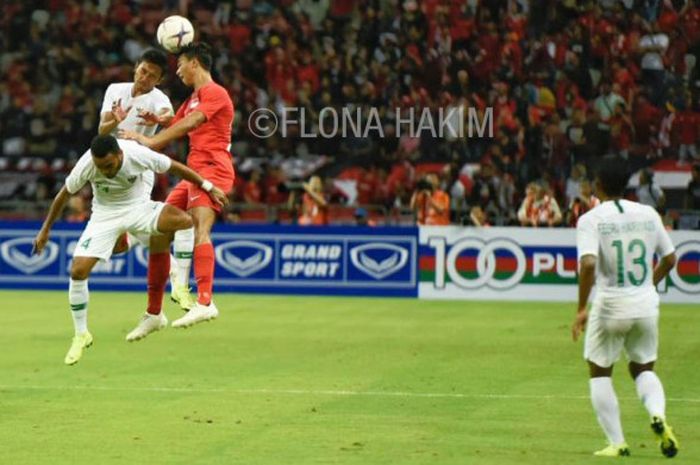  Pertandingan antara tim nasional Singapura dan Indonesia pada laga perdana Grup B Piala AFF 2018 di Stadion Nasional, Jumat (9/11/2018).  