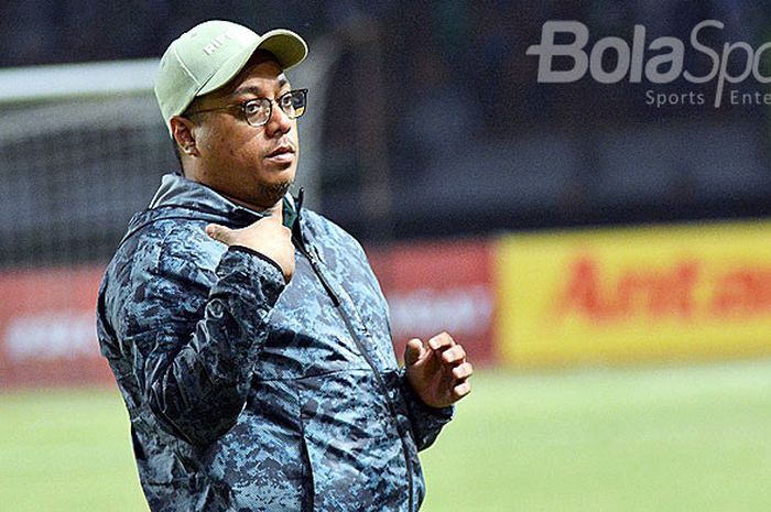 Manajer Persebaya Chairul Basalamah saat menghadiri laga Blessing Game antara Persebaya kontra Serawak FA, Minggu (18/3/2018) di Gelora Bung Tomo Surabaya.