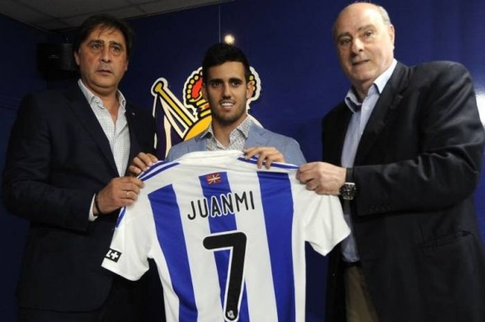 Juan Miguel Jimenez Lopez alias Juanmi ketika baru resmi direkrut oleh Real Sociedad.