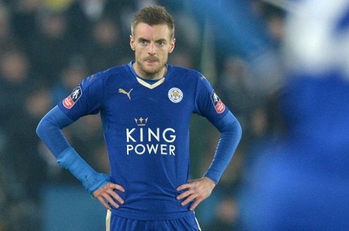 Penyerang Leicester City, Jamie Vardy, akan menjadi andalan timnya saat melawan Arsenal di Stadion Emirates, Minggu (14/2/2016).