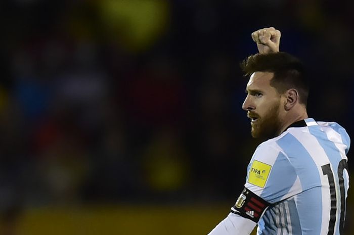 Megabintang Argentina, Lionel Messi, merayakan gol yang dia cetak ke gawang Ekuador dalam laga Kualifikasi Piala Dunia 2018 zona Amerika Selatan di Quito, Ekuador, pada 10 Oktober 2017.