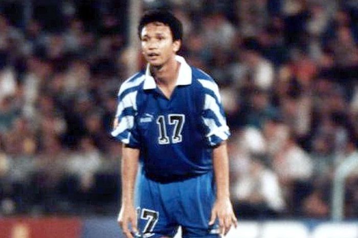 Fandi Ahmad, pemain asal Singapura saat masih membela Niac Mitra pada kompetisi Galatama musim 1982-