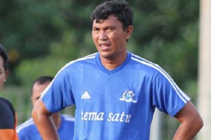 Komang Mariawan ingatkan  Semeton Dewata agar memberi kritik cerdas ke  pemain Bali United,  Senin (14/5/2018)
