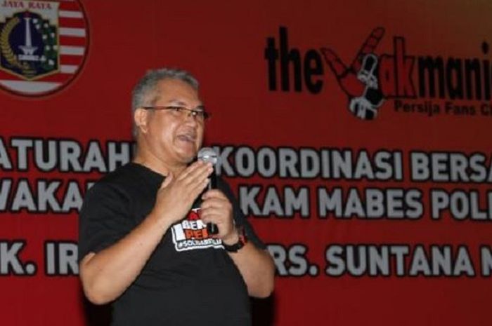 Ketua Umum PP The Jak Mania, Tauhid Indrasjarief saat Silaturahmi Koordinasi Bersama Wakaba Intelkam
