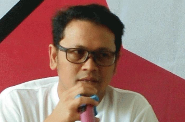 Manajer Semen Padang, Win Benardino