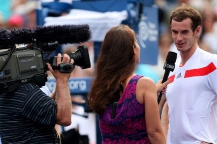 Petenis Skotlandia, Andy Murray, menjalani sesi wawancara di sela-sela kesibukkannya tampil pada turnamen AS Terbuka di Billie Jean National Tennis Centre, New York City. Foto ini diambil pada 1 September 2013.