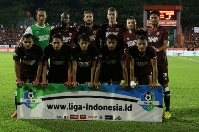  Skuat PSM Makassar pada laga melawan Borneo FC di Stadion Andi Matalatta, Sabtu (19/5/2018). 