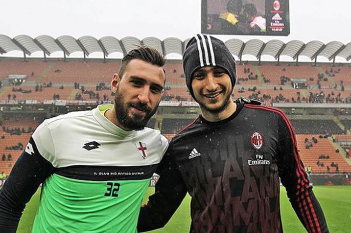 Antonio Donnarumma (kiri) dan adiknya, Gianluigi Donnarumma. Kedua bersaudara ini sekarang memperkuat AC Milan.