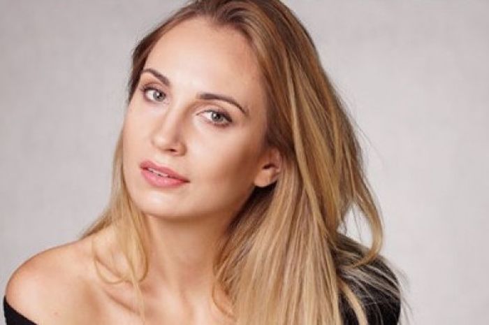 Model cantik asal Polandia, Monika Nietmoko