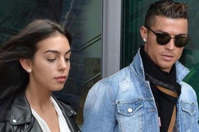  Georgina Rodriguez dan Cristiano Ronaldo  