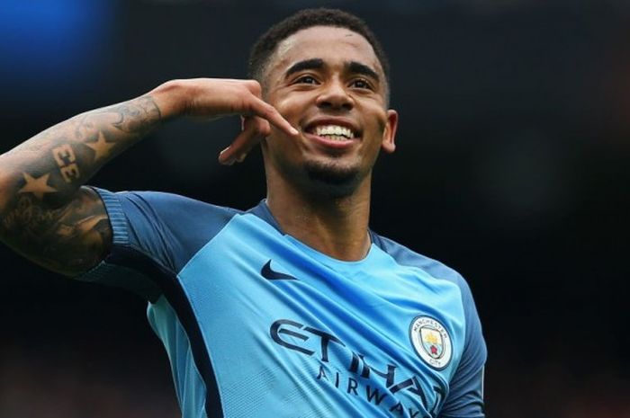 Selebrasi pemain Manchester City, Gabriel Jesus setelah menjebol gawang Leicester dalam laga Premier League di Etihad Stadium, 13 Mei 2017. 