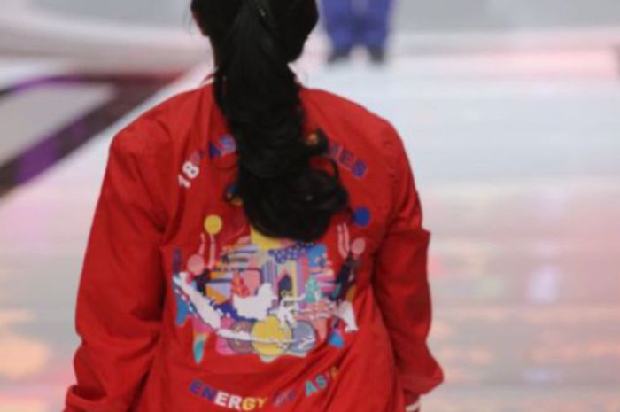 Puan Maharani mengikuti jejak Presiden Joko Widodo membuat jaket kustom bertema Asian Games 2018.