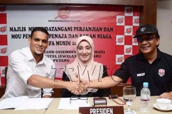 Cassio de Jesus resmi berseragam Kelantan FA.