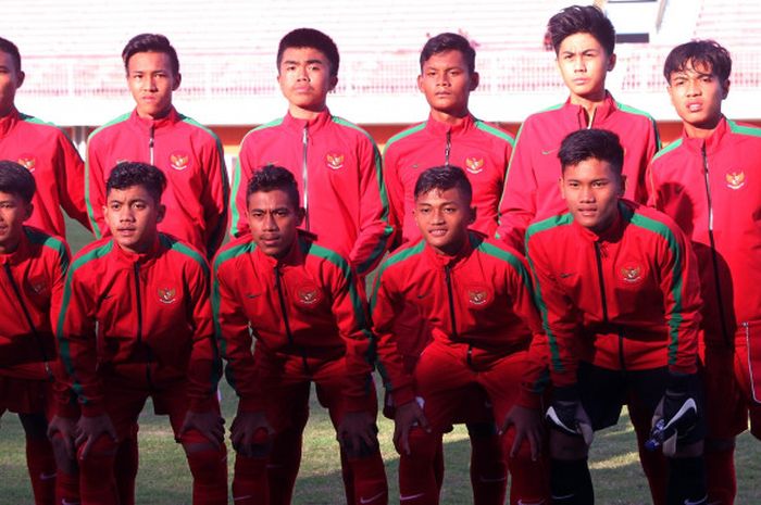 Timnas Indonesia U-16 sukses menang telak dengan skor 4-0 atas Filipina dalam laga ujicoba di Stadion Maguwoharjo, Sleman, Minggu (21/5) sore. Keempat gol Timnas U-16 dicetak oleh Rendy Juliansyah, Brilyan Negieta (2 gol), dan Hamsah Lestaluhu. foto: dewo - PSSI