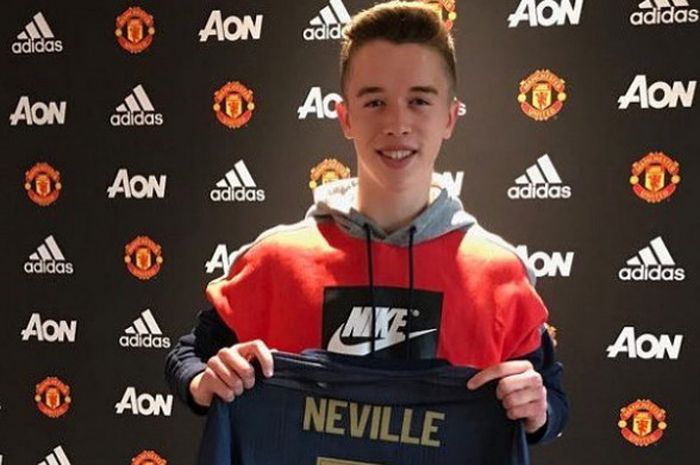 Pemain muda baru Manchester United, Harvey Neville.